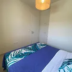 R&R Sea-View Apartment