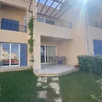 R&R Sea-View Apartment
