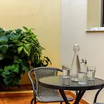 Dictamus Apartment