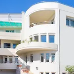 Evelyn\'S House