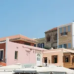 Plaza Apartment