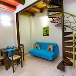 Aloha Maisonette