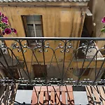 Casa Giulietta Modern Luxury Maisonette