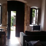 Lithino Studio Ground Floor