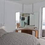 Christina Beach Hotel