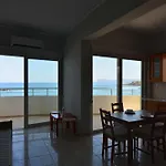 Kalamaki Apartments