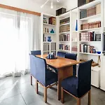 Casa Ithomi