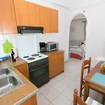 Georgia\'S Sunny Central Apartment Kim3