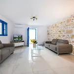 Sea Apartment
