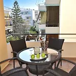 Karma Apartment - Next To Sandy Beach
