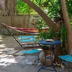 Cozy House With Garden Near The Old Town & Beach