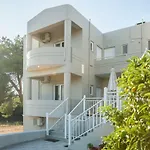 Nikis Dream Comfy Apartments