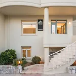 Elvina City House