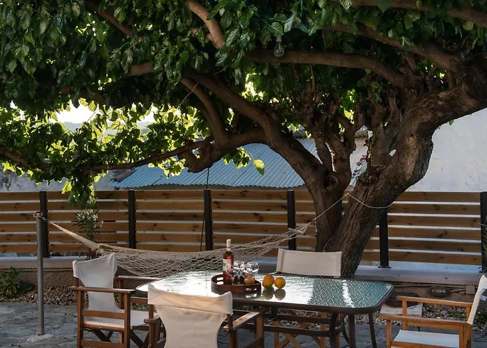 Maro\'S Village Private Stone Villa