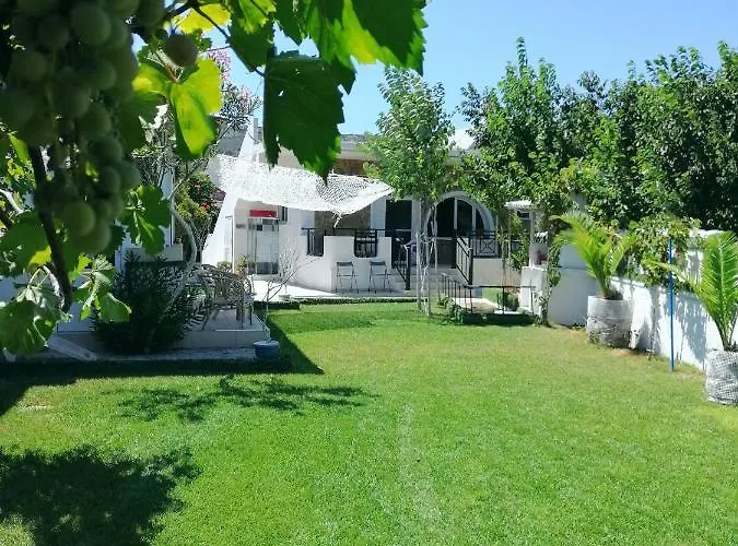 Villa Dina