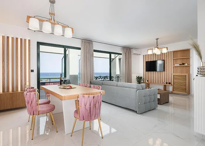 Elia Penthouse