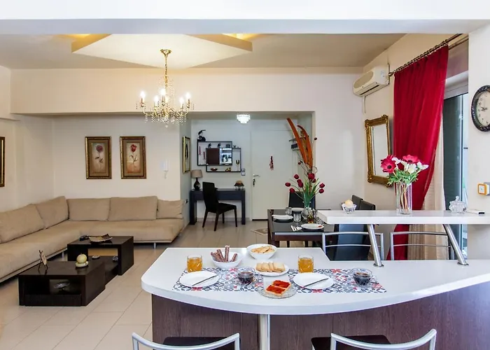 Downtown Apartment In Chania