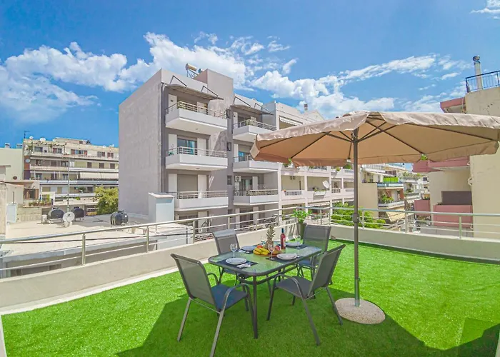 Fully Renovated Apartment In The City Centre With Roof Garden! 3 Minutes From The Bus Station And 6 Minutes From The Old Town