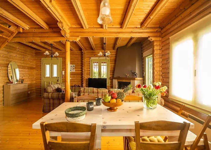 Wooden Villa, Big Garden, Mountain View