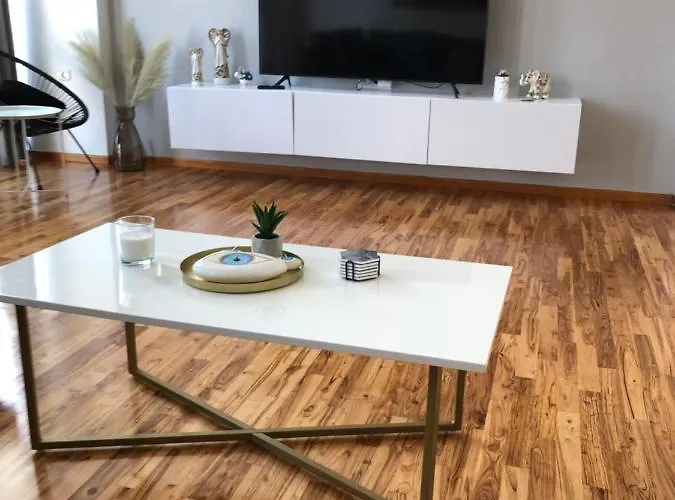 New Delux Studio With Wooden Floor