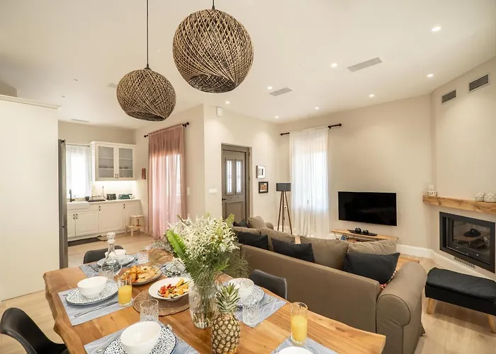 Amalthia Casa By 8Essentially