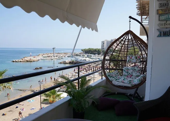 Km Beach View Apartment
