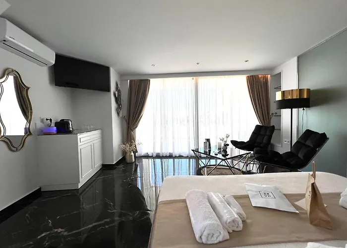 Mare Suites 2