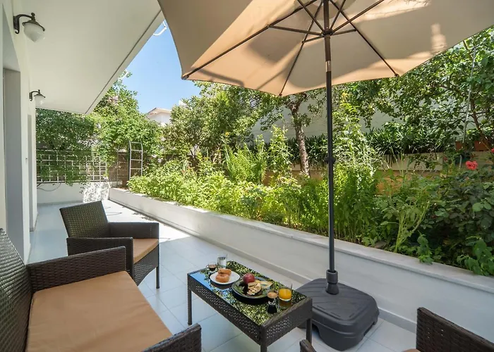 The Nest Of Urban Living By 8Essentially