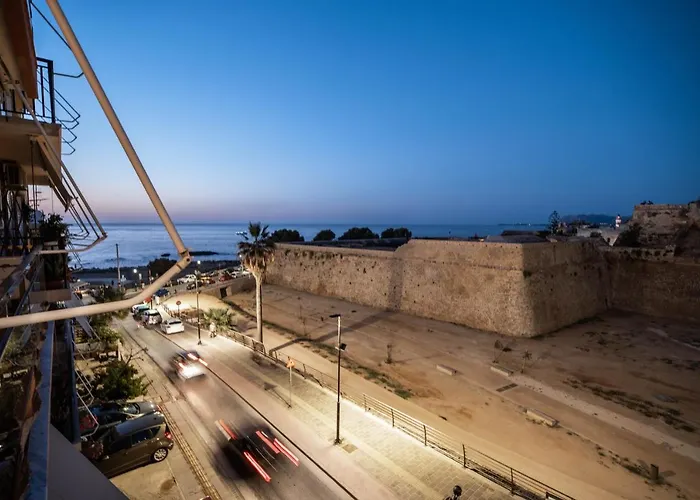 Cretan Sea View Apt 10Mins To Beach, Old Town, City