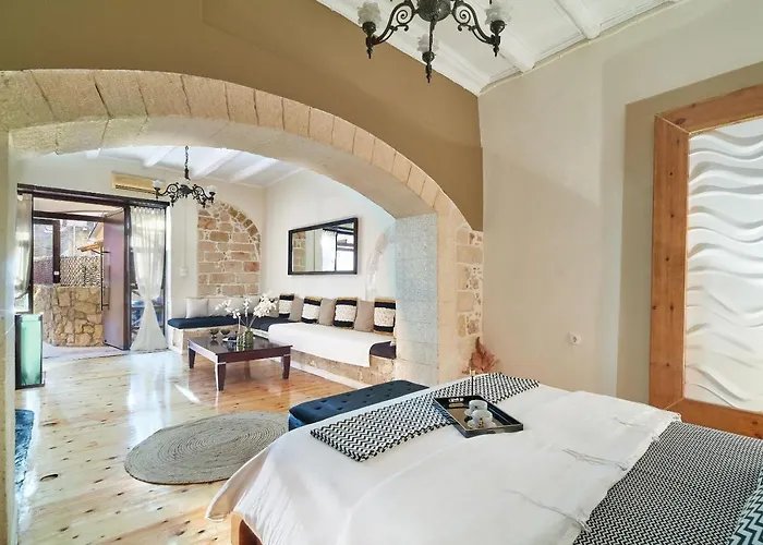 Dreamscape Residences - Stavros Apartment