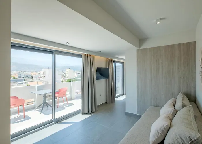Sky-High Central Penthouse W. Stunning Views - 02