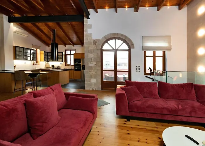 Luminous A House Of Luxury