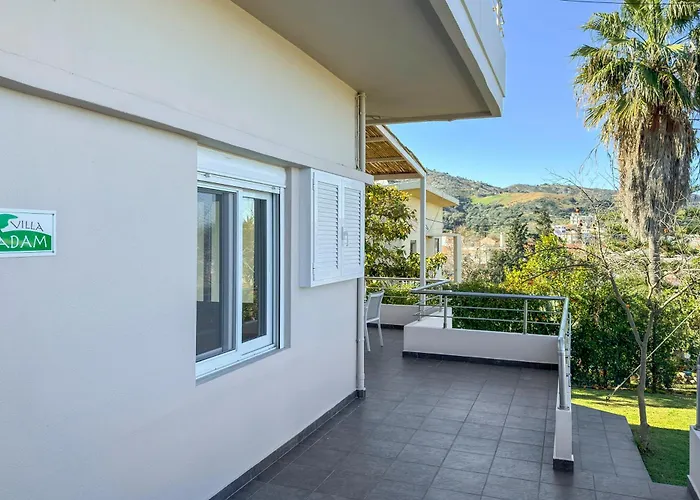 Villa Adam