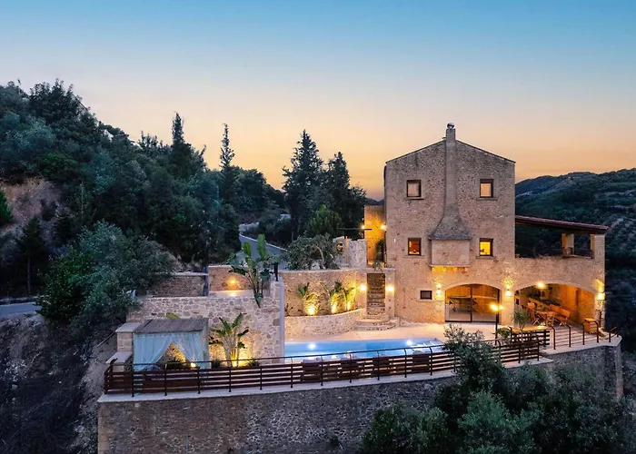 Kotinos Luxury Villa