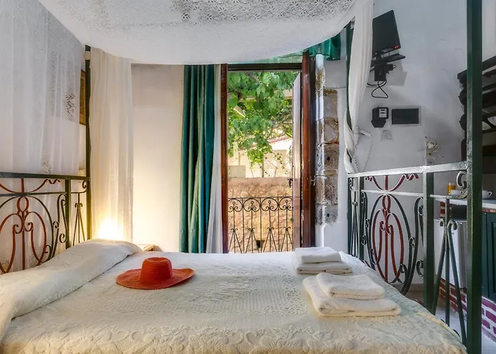 Ifigenia Rooms By Marios