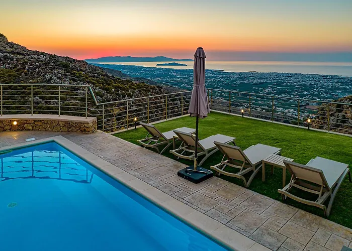 Villa Lia Chania With Private Ecologic Pool And Amazing View!
