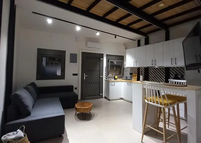 Gkerola House - Small Cozy House Close To Chania Town Center