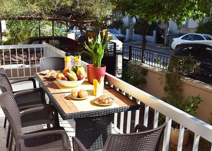 Nama -Central Vacation Rental With Free Parking Only 900M Far From Venetian Port And Beach!