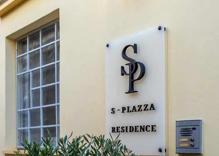 S - Plazza Residence