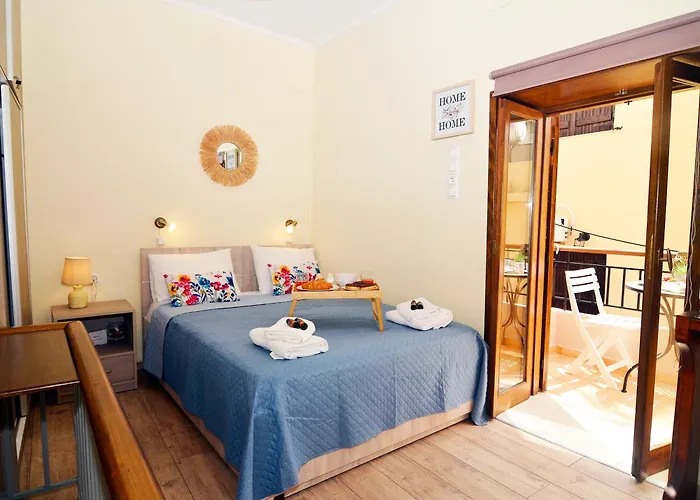 Kostas House, Old Venetian Harbor Chania
