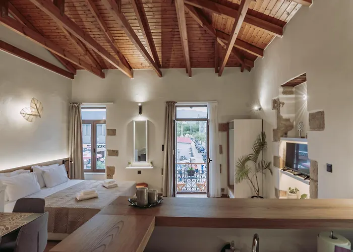 Santa Lucia - Cozy City Studio In Central Chania