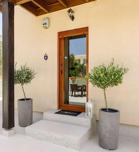 Olive Garden Villa Chania