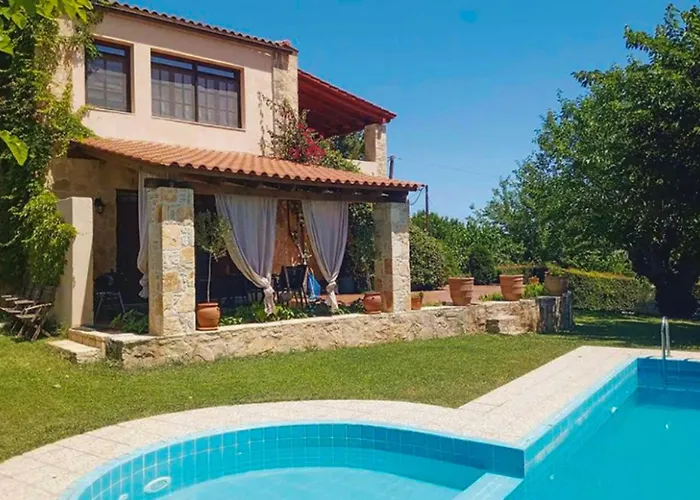 Villa Skine With Private Pool And Garden