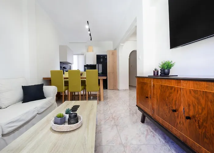 Sophia Apartment