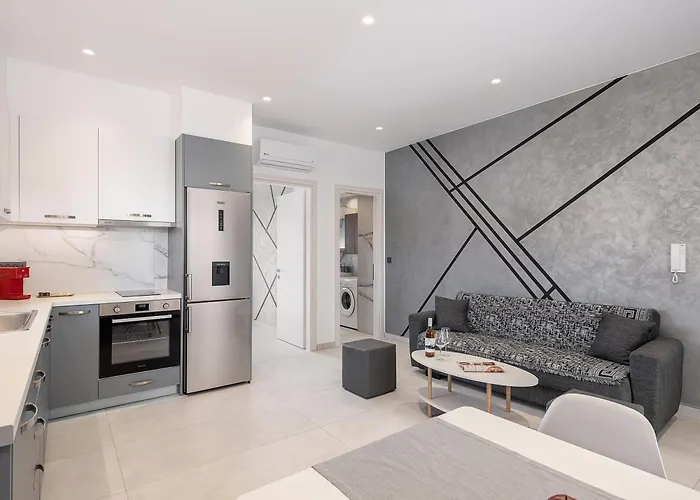 Elio Apartment 1