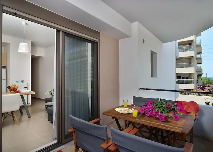 New Apartment Near The Beach.