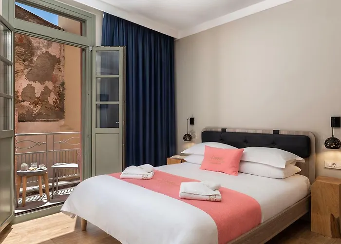 Viaggio Elegant Rooms