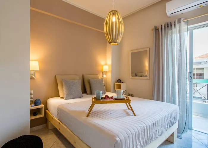 Nautilus Charm City Center Apt With Veranda