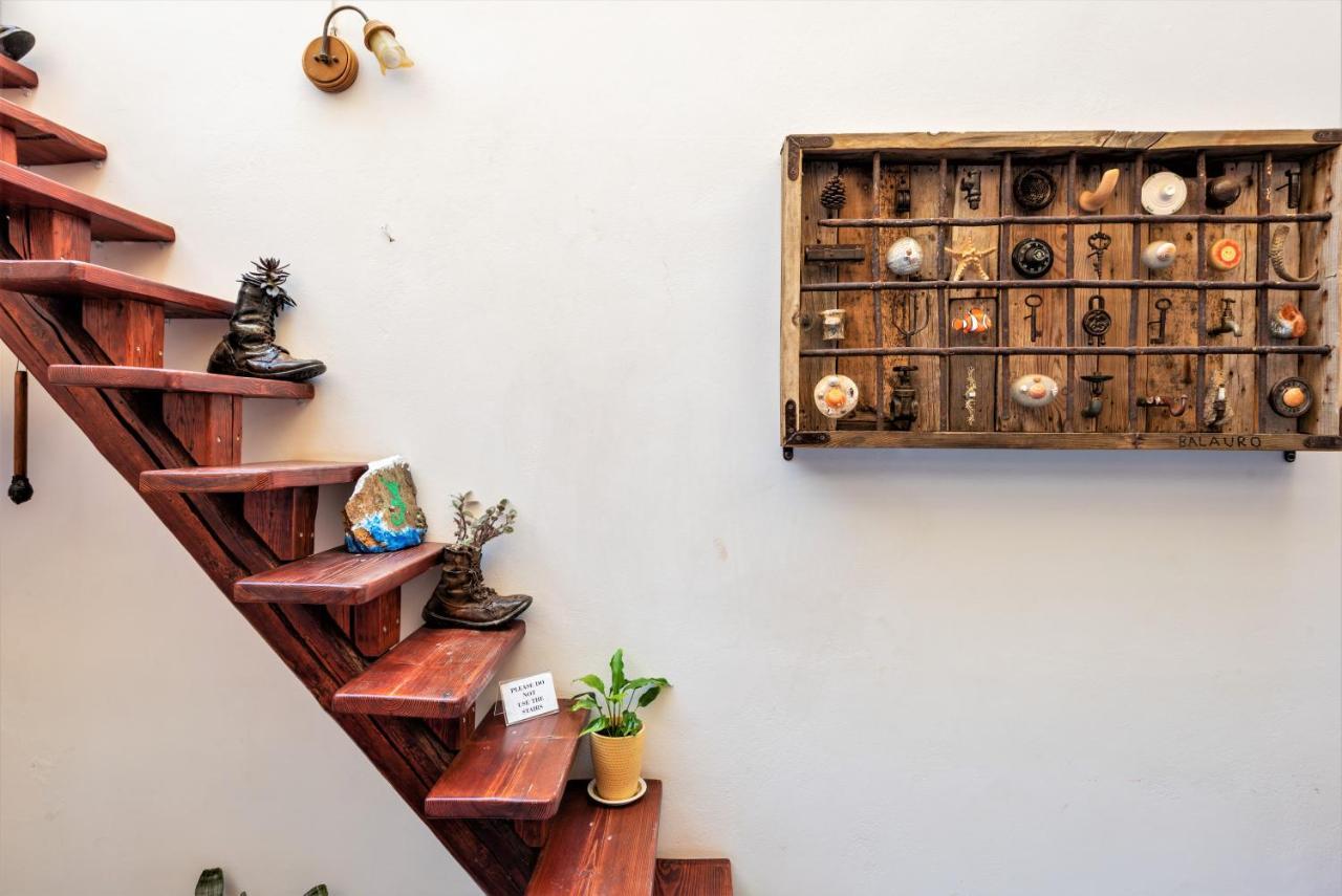Poco Loco Bed & Breakfast Chania (Crete)
