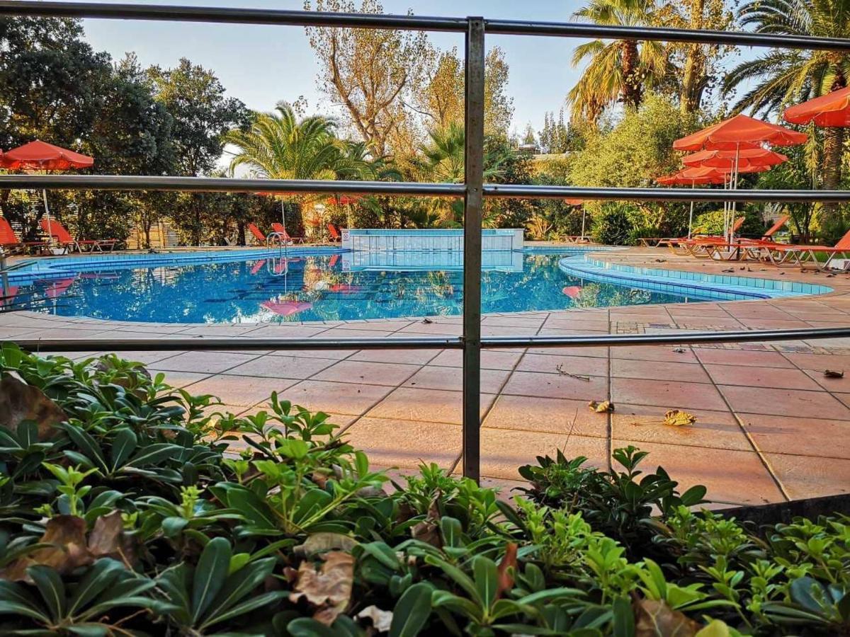 Marita's Aparthotel 3*